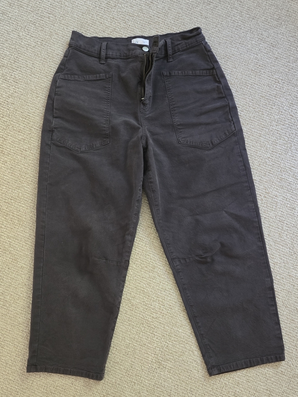 Evereve Women’s Navy Blue High-Rise Barrel CroppedUtility Jeans